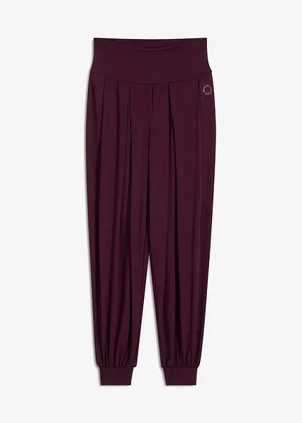 Weite Sporthose mit  umklappbaren Bund in lila von vorne - bonprix Weite Sporthose mit  umklappbaren Bund in lila von vorne - bonprix