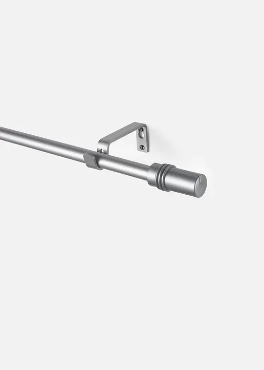 Gardinenstange mit Endstück Zylinder in silber von vorne - bonprix Gardinenstange mit Endstück Zylinder in silber von vorne - bonprix