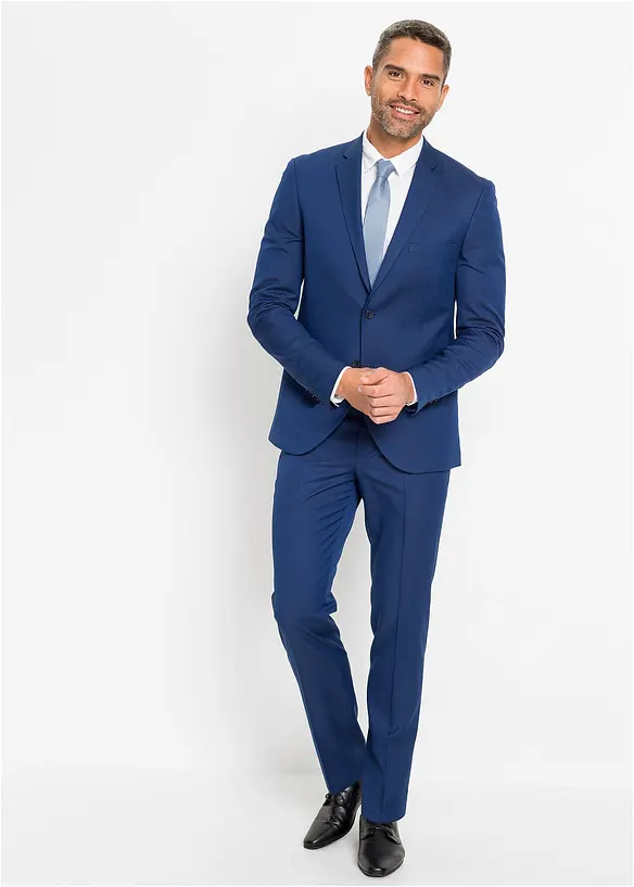 Anzug mit Krawatte (3-tlg.Set), Slim Fit in blau im Look von vorne (Totalaufnahme) - bonprix Anzug mit Krawatte (3-tlg.Set), Slim Fit in blau im Look von vorne (Totalaufnahme) - bonprix