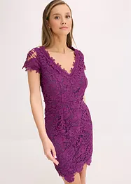 Spitzenkleid mit Häkel-Applikation am Ausschnitt, bonprix