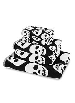 Handtuch mit Totenkopf Muster, bpc living bonprix collection
