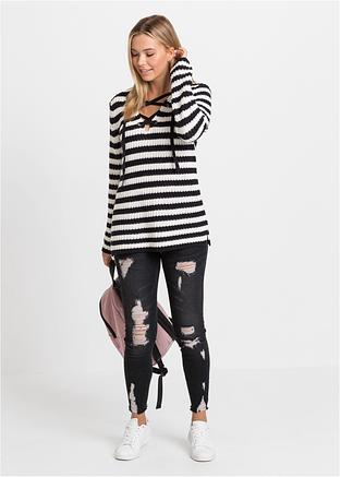 Cooler Pullover mit Schnürung am Ausschnitt schwarz Cooler Pullover mit Schnürung am Ausschnitt schwarz