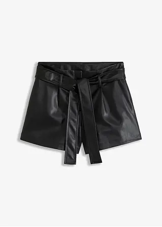 Lederimitat Shorts in schwarz von vorne - bonprix