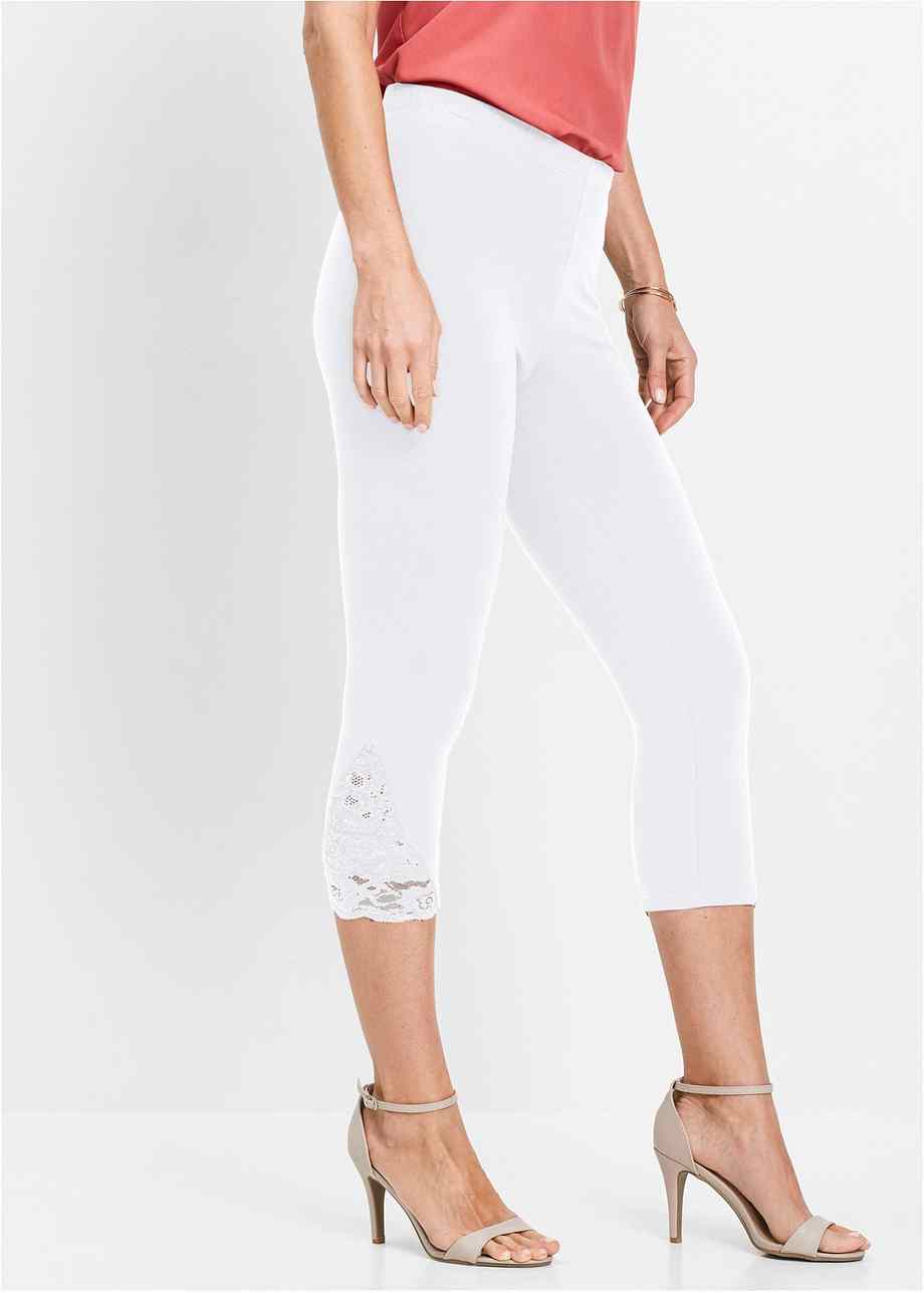Ansprechende CapriLeggings mit Spitze weiß