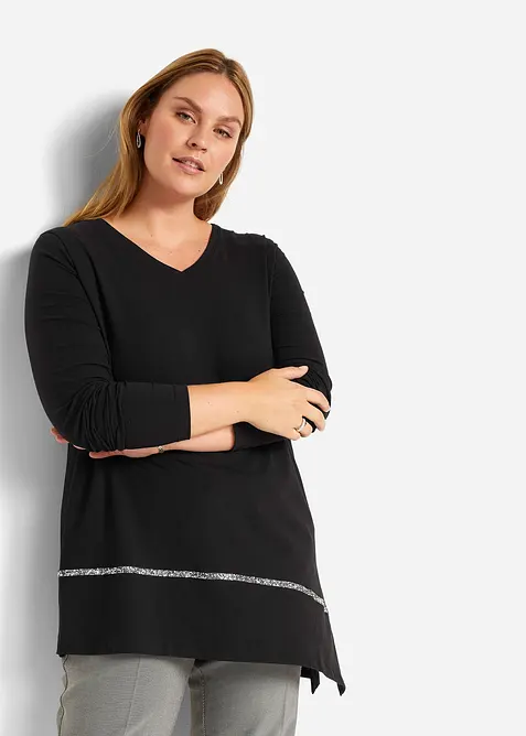 Longshirt aus leichtem Jersey in schwarz von vorne (im Anschnitt) - bonprix