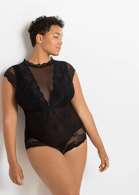 Body aus zarter Spitze in schwarz von vorne (Totalaufnahme) - bonprix