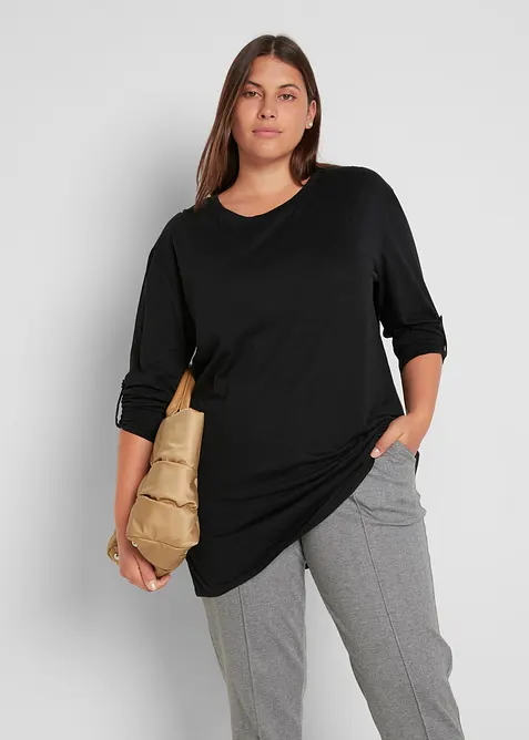 Longshirt aus reiner Baumwolle in schwarz von vorne (im Anschnitt) - bonprix