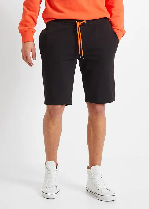 Sweat-Bermuda aus Baumwolle in Regular Fit in schwarz von vorne - bonprix