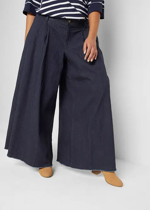 Weiter Jeans-Hosenrock, Komfortbund in blau von vorne - bonprix