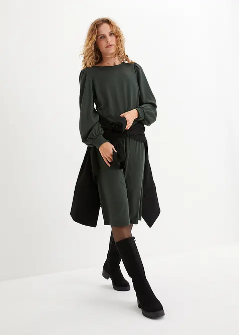 Jerseykleid in gerader Passform in grün im Look von vorne (Totalaufnahme) - bonprix