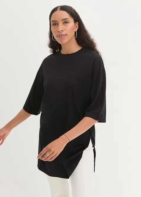 Oversize-Longshirt aus reiner Bio-Baumwolle in schwarz von vorne (im Anschnitt) - bonprix