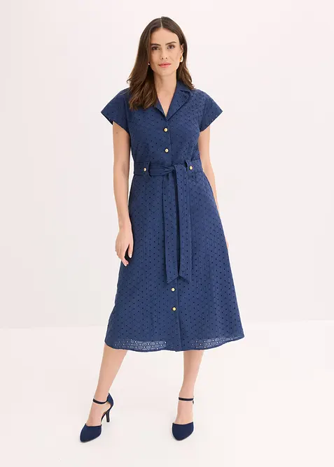 Hemdblusenkleid aus Lochspitze in blau von vorne (Totalaufnahme) - bonprix