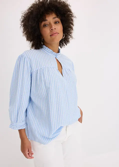 Bluse aus Baumwoll-Viskose Mix in blau von vorne (im Anschnitt) - bonprix