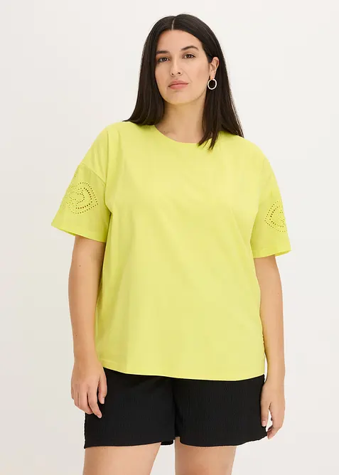 T-Shirt mit Lochstickerei in gelb von vorne (im Anschnitt) - bonprix