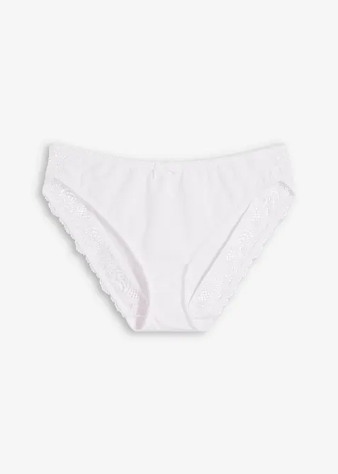 Slip mit zarter Spitze in weiß von vorne - bonprix