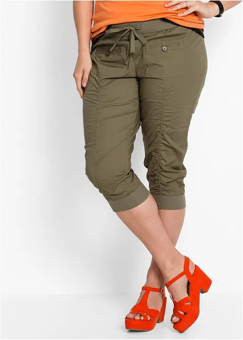 Bequeme Capri-Hose in grün von vorne - bonprix
