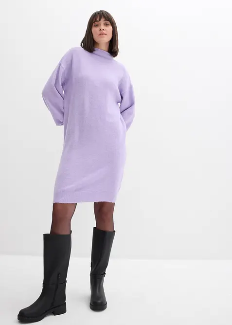 Meliertes Strickkleid in lila von vorne (Totalaufnahme) - bonprix