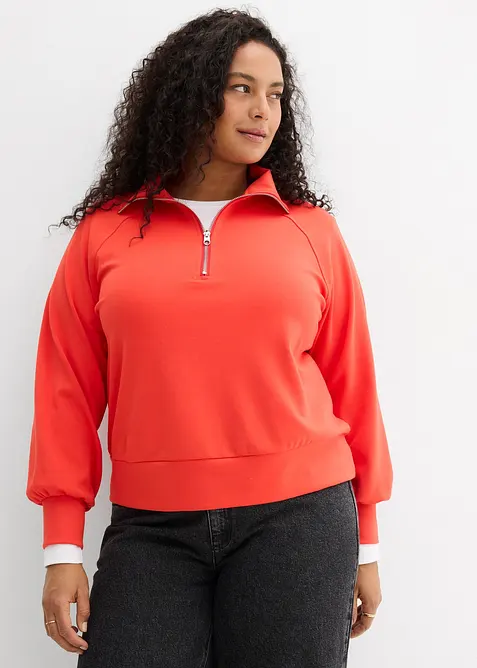 Sweatshirt aus weichem Scuba in rot von vorne (im Anschnitt) - bonprix