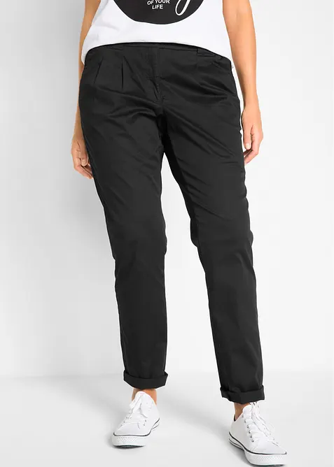 Chinohose aus elatischem Baumwoll-Mix in schwarz von vorne - bonprix