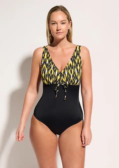 Medium Shape-Badeanzug mit breiten Trägern in schwarz von vorne (Totalaufnahme) - bonprix