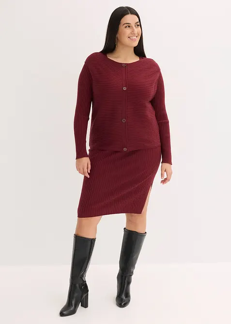 Strickkleid und Pullunder (2-tlg.Set) in rot von vorne (Totalaufnahme) - bonprix