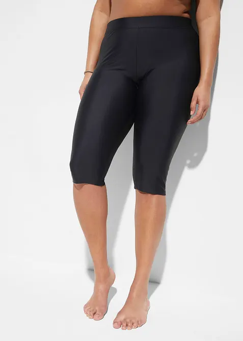 Badecaprihose in schwarz von vorne - bonprix