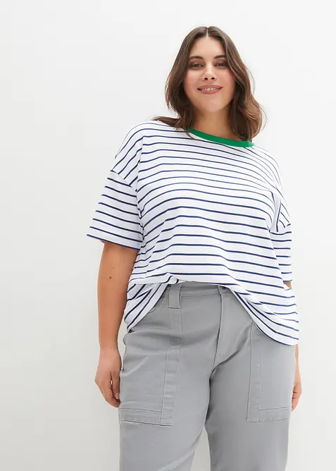 Oversize-T-Shirt aus schwerer Bio-Baumwolle in weiß von vorne (im Anschnitt) - bonprix