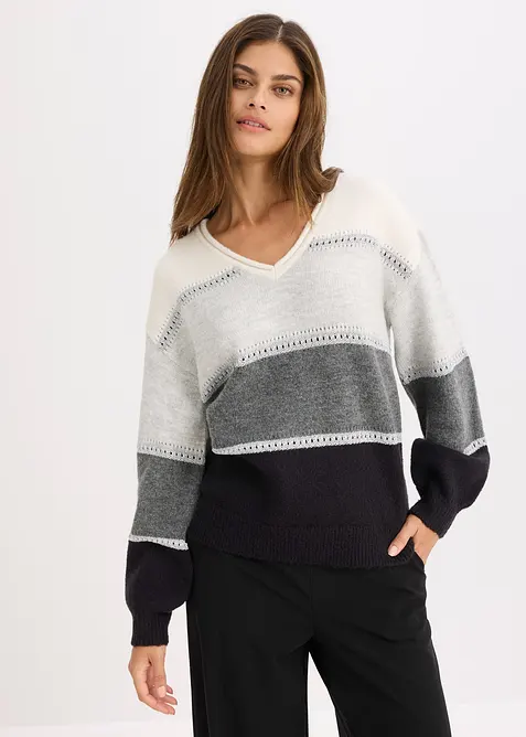 Pullover mit Ballonärmeln in schwarz von vorne (im Anschnitt) - bonprix