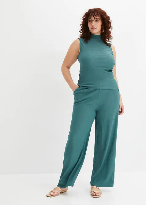 Shirt und Hose (2tlg.Set) aus strukturiertem Crêpe in grün von vorne (Totalaufnahme) - bonprix