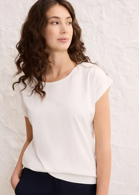 Shirt mit Seidenanteil in weiß von vorne (im Anschnitt) - bonprix