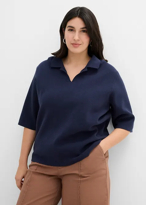 Polo-Strickshirt aus Baumwoll-Mix in blau von vorne (im Anschnitt) - bonprix