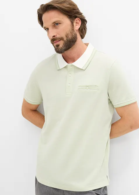 Poloshirt aus robustem Piqué in grün von vorne (im Anschnitt) - bonprix
