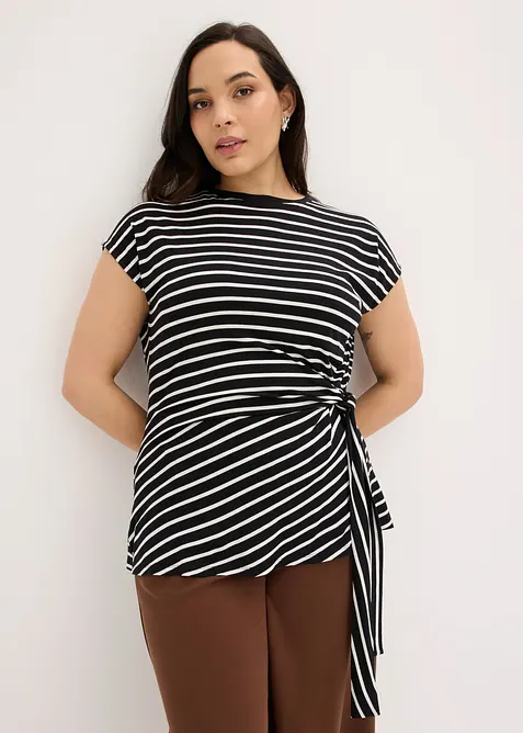 Shirt mit Drapierung in schwarz von vorne (im Anschnitt) - bonprix