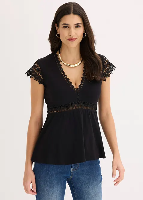 Shirt mit Spitze in schwarz von vorne (im Anschnitt) - bonprix