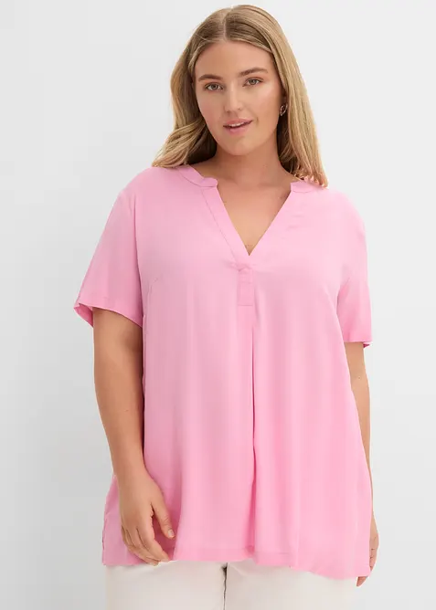 Long-Tunika aus fließender Viskose in rosa von vorne (im Anschnitt) - bonprix