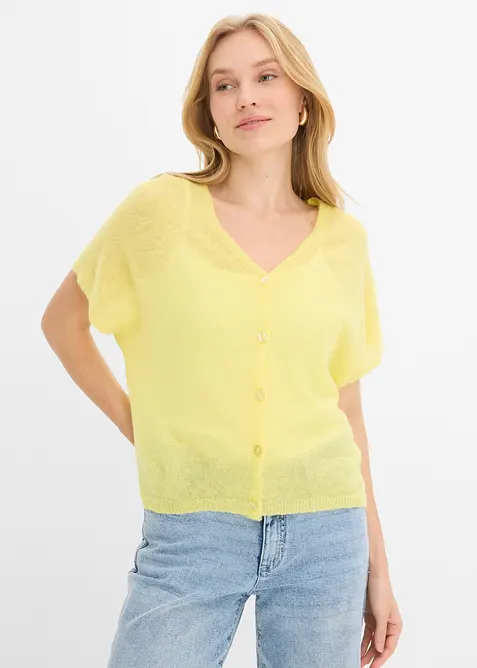 Oversize Feinstrick-Cardigan in gelb von vorne (im Anschnitt) - bonprix