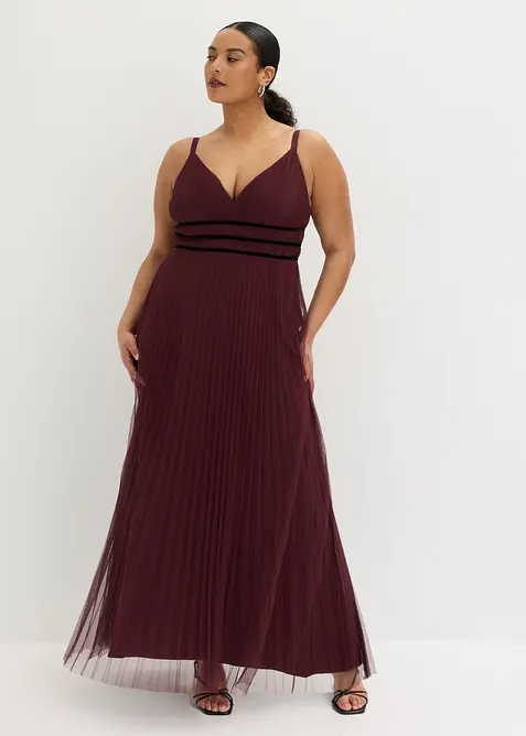 Abendkleid aus zartem Tüll mit Plisseé in rot von vorne (Totalaufnahme) - bonprix