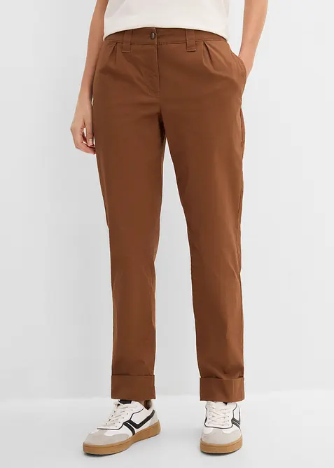 Knöchellange Chinohose aus elastischem Baumwoll-Mix in braun von vorne - bonprix