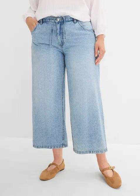 Wide-Leg-Jeans, cropped in blau von vorne - bonprix