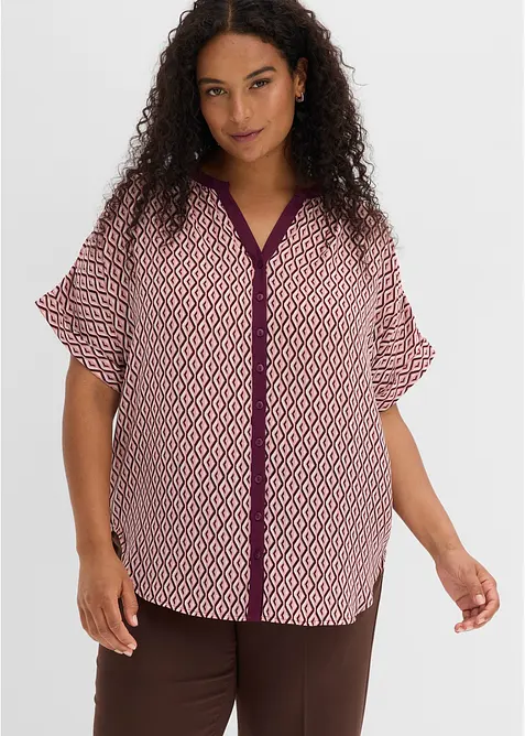 Oversize-Bluse aus fließendem Chiffon in lila von vorne (im Anschnitt) - bonprix