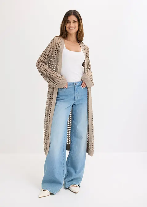 Strickmantel mit Lochstrickmuster in braun von vorne (im Anschnitt) - bonprix