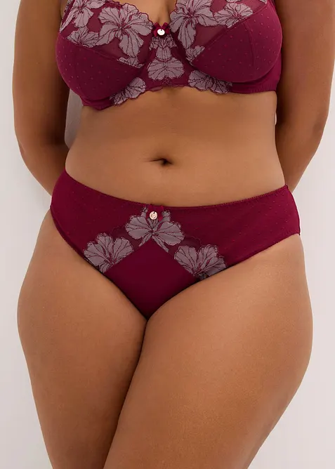 Slip mit edler Stickerei in rot von vorne - bonprix