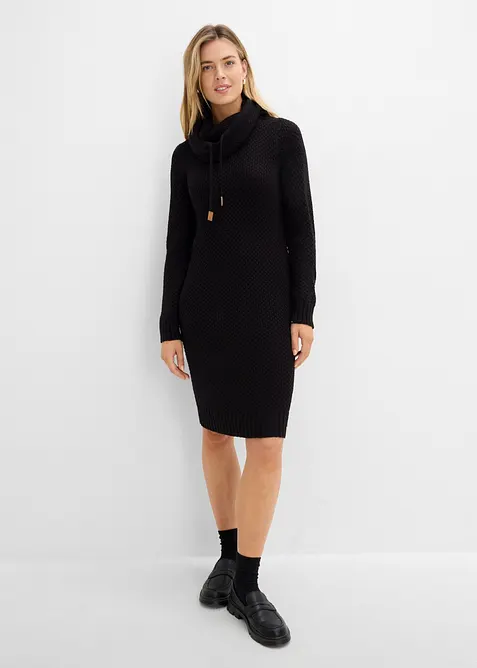 Strickkleid mit Schalkragen in schwarz von vorne (Totalaufnahme) - bonprix