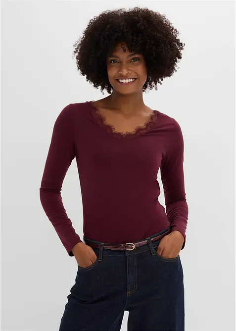 Shirt aus Single Jersey und Spitze im V-Ausschnitt in rot von vorne (im Anschnitt) - bonprix