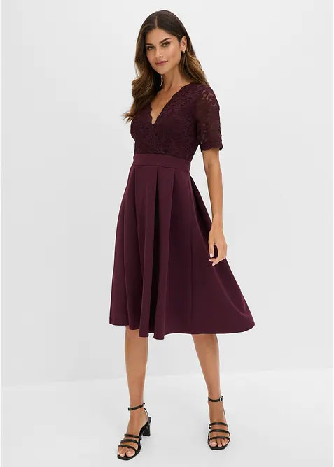 Cocktailkleid aus softem Scuba mit Spitze in rot von vorne (Totalaufnahme) - bonprix