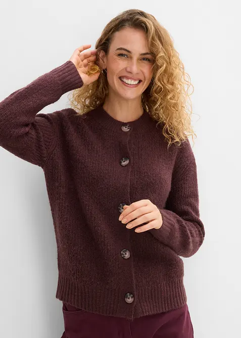 Strickjacke in lila von vorne (im Anschnitt) - bonprix
