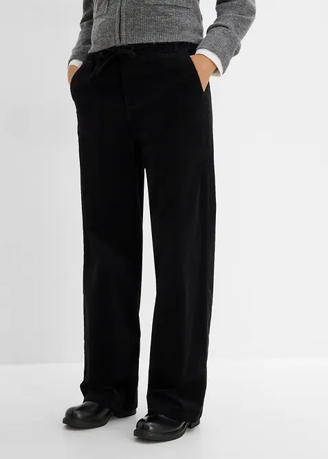 Cordhose aus Baumwoll-Mix in schwarz von vorne - bonprix