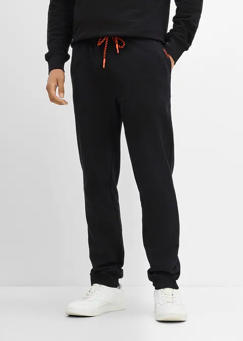 Regular Fit Jogginghose, Straight in schwarz von vorne - bonprix