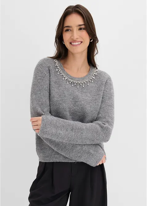 Pullover mit Applikation in grau von vorne (im Anschnitt) - bonprix