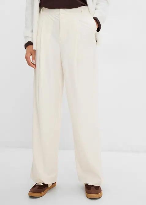 Cordhose in weiß von vorne - bonprix